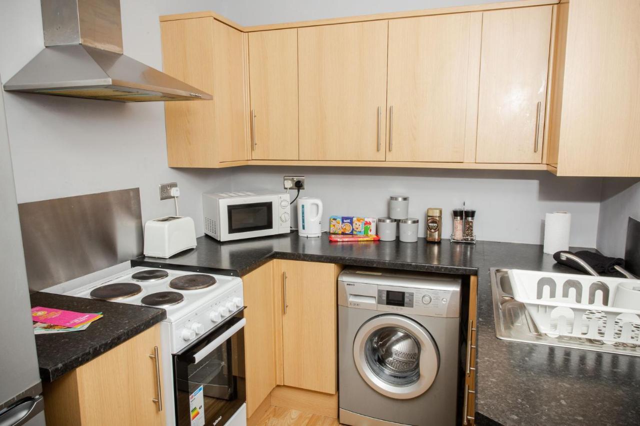 Bonhill Getaway Apartment Dumbarton Exterior photo